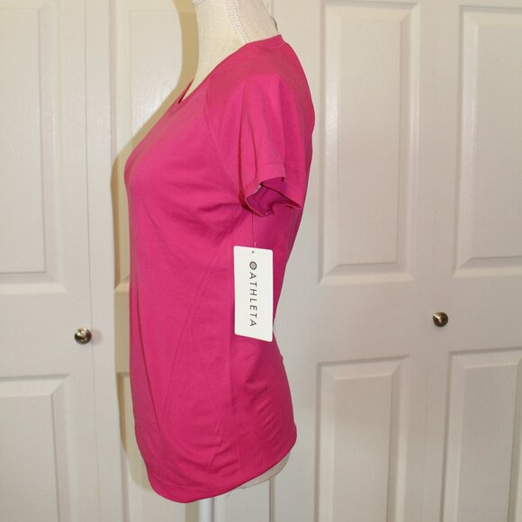 Athleta Momentum Seamless Tee- New with Tag!! - Picture 2 of 6